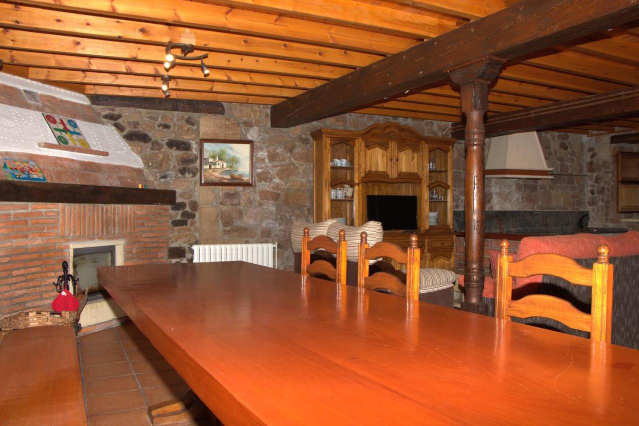 La Casa De Consuelo 3 Guest House Viernoles ภายนอก รูปภาพ