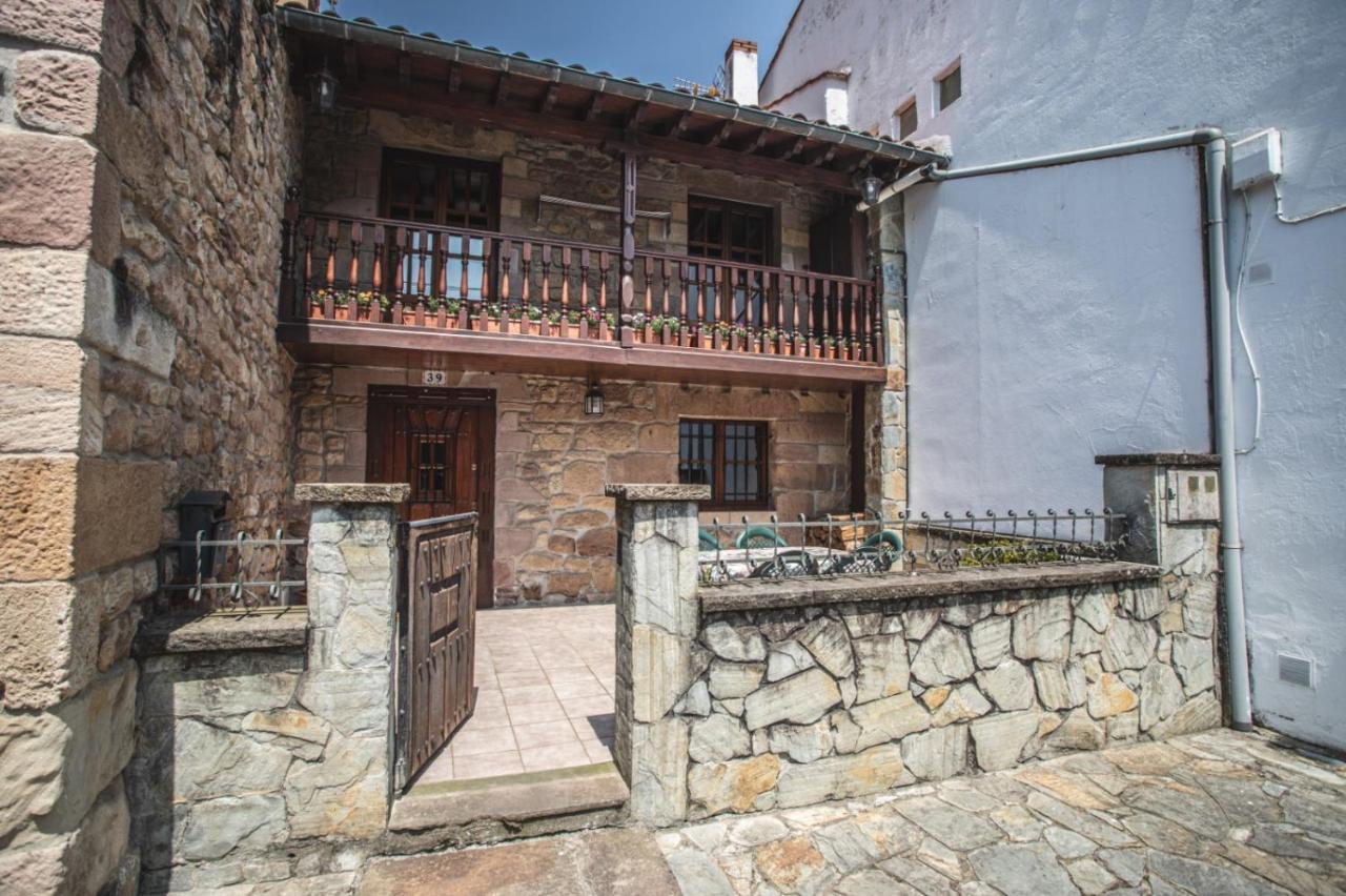 La Casa De Consuelo 3 Guest House Viernoles ภายนอก รูปภาพ