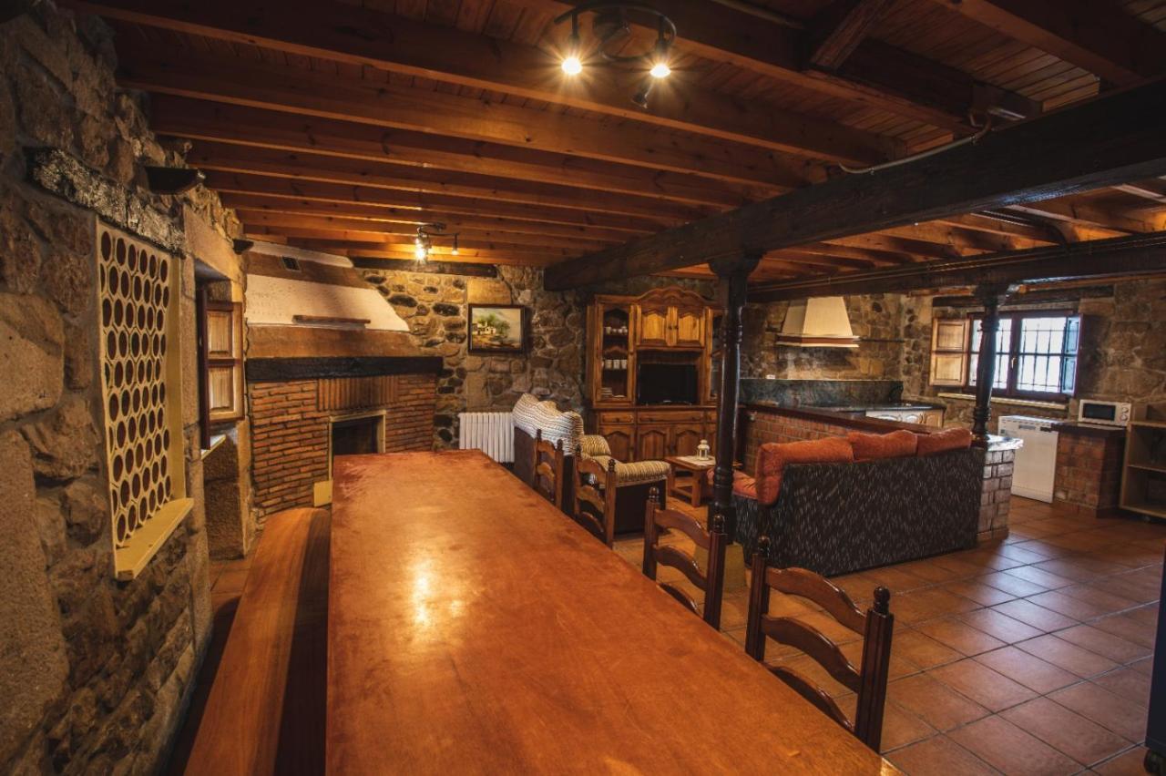 La Casa De Consuelo 3 Guest House Viernoles ภายนอก รูปภาพ